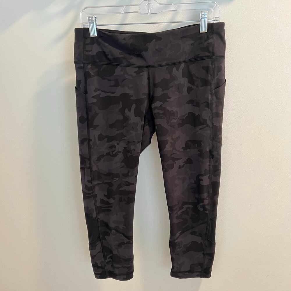 Lululemon Camo Align Crop 21" Legging Size 10